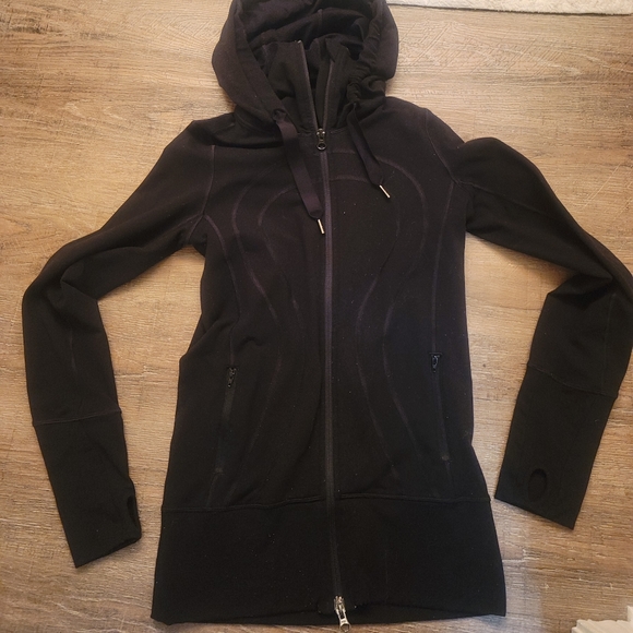 lululemon athletica Tops - Lululemon Zip Up Jacket with hood